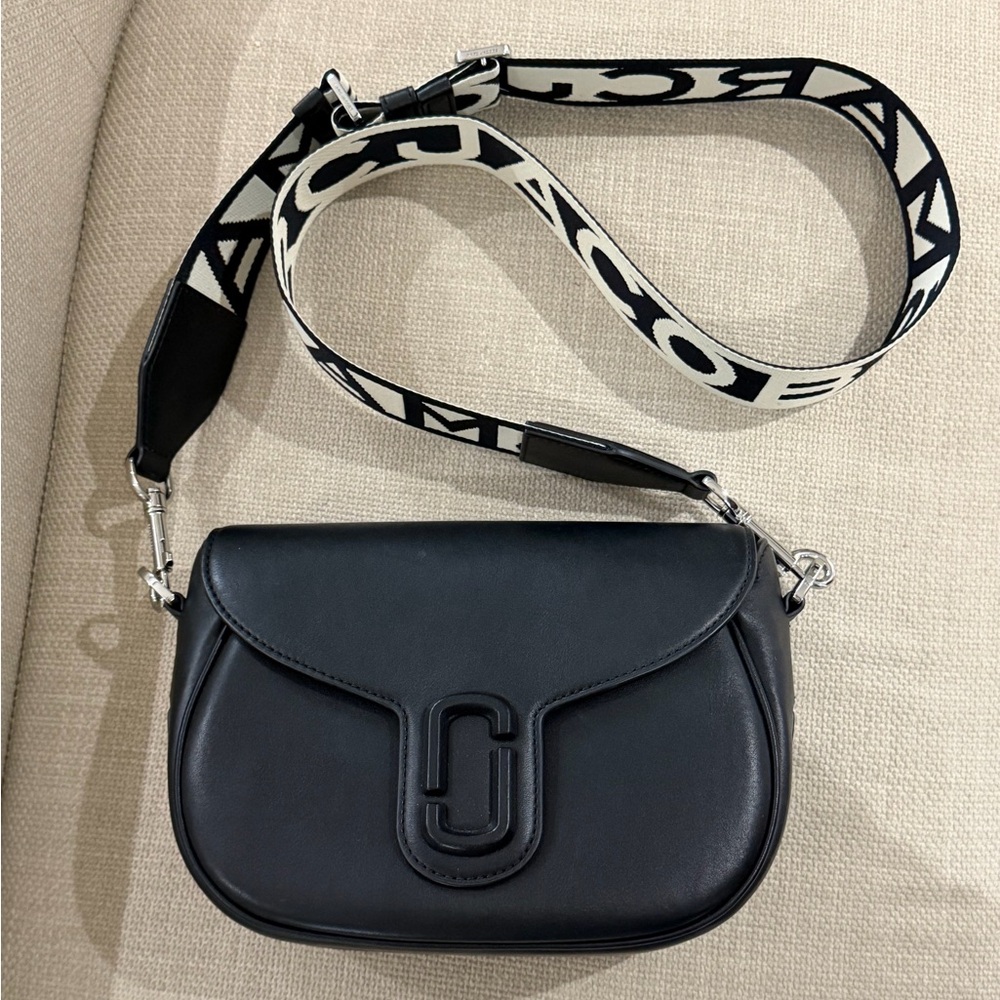 Marc Jacobs Messenger Saddle Bag Black NWOT